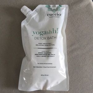 New- Unopened! Cuccio Somatology Detox Bath
